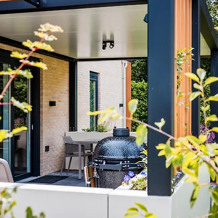 Poolside Escape With Sauna Voorthuizen