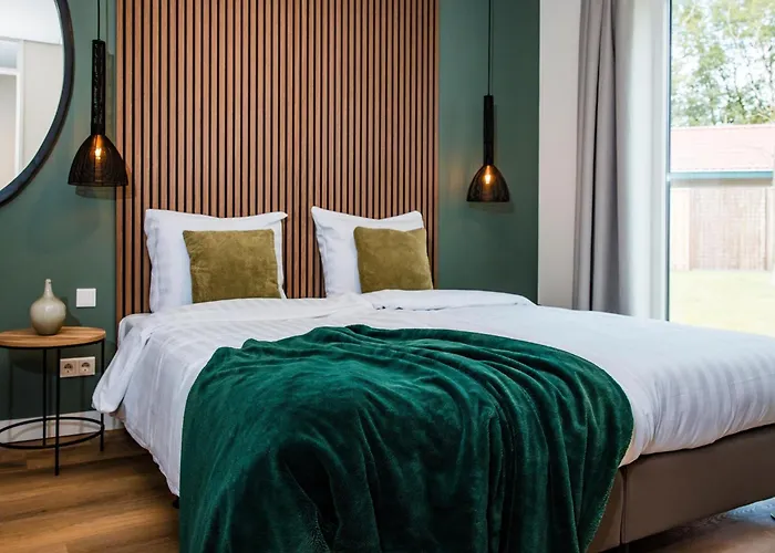 Poolside Escape With Sauna فورتهاوزن